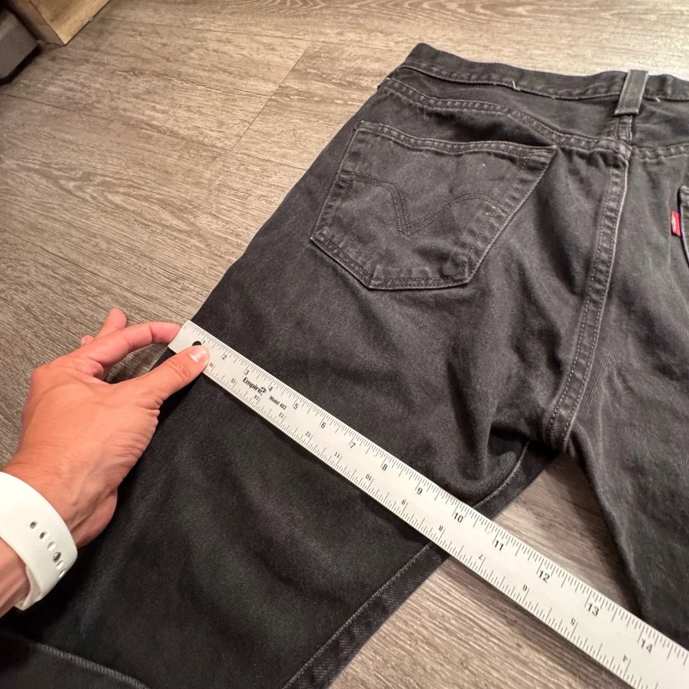 Levis 501 Jeans Mens 34 Black Denim Cotton Straight Leg Button Fly Classic 33x28